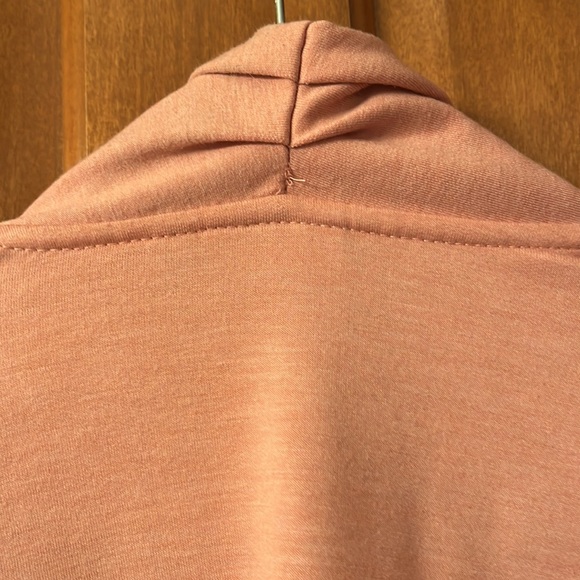 LOGO Lounge light pink cardigan, so pretty! - Picture 4 of 5